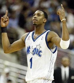 天空体育：米兰就引进努涅斯与利物浦进行初步接触